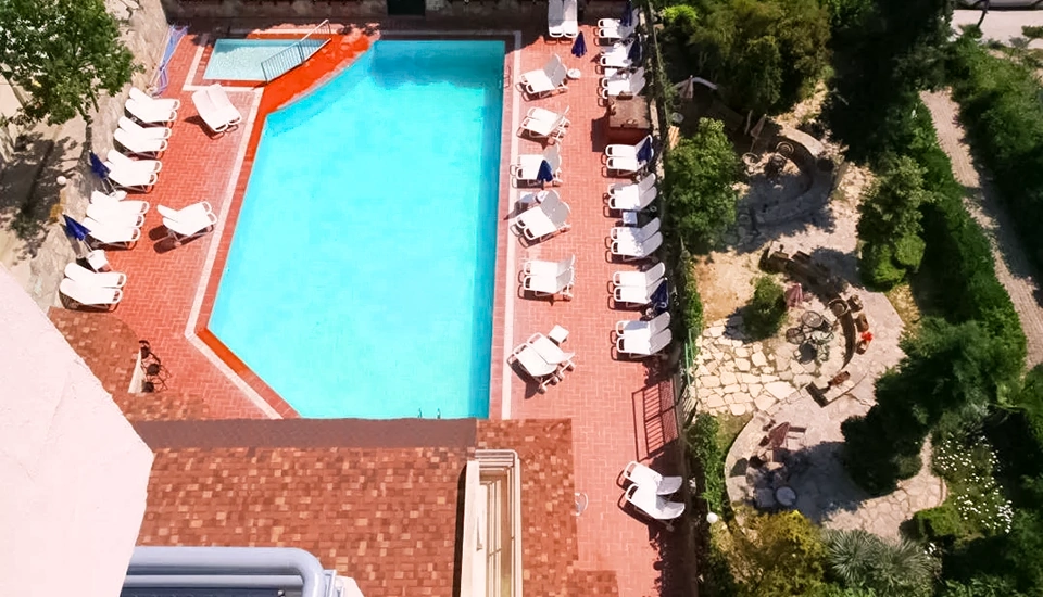 هتل اوسلان کوش آداسی